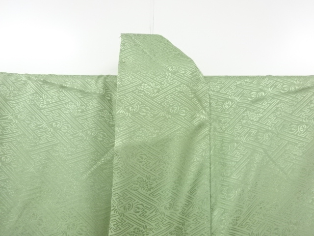  リサイクル　金彩松梅模様刺繍一つ紋色留袖(比翼付き)